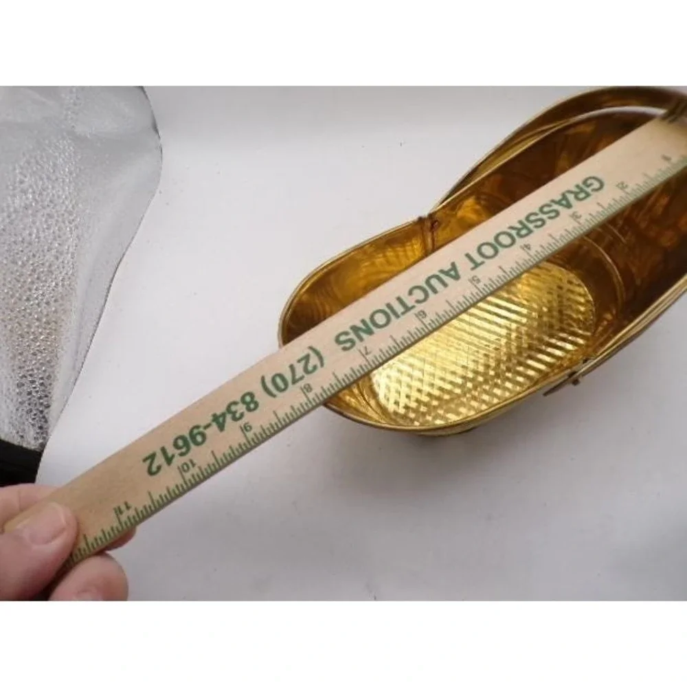 Hosley Solid Brass Oval Basket Moveable Handle Textured Base Vintage 1992 India